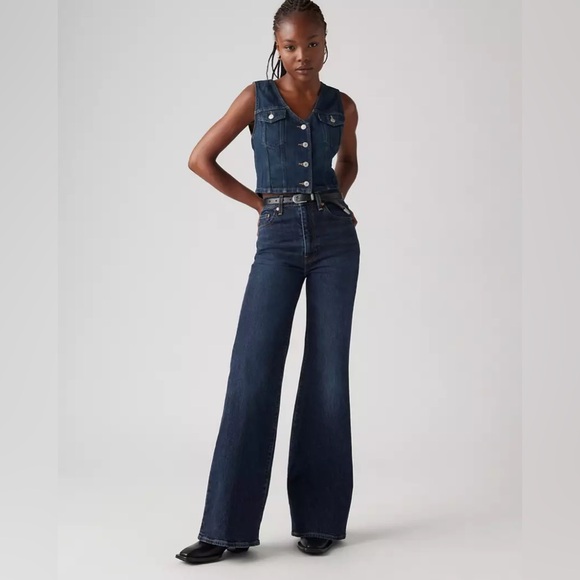 Levi's Denim - LEVI’S Ribcage Bell Dark Wash High Waist Flared Jeans Size 28